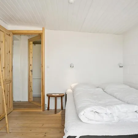 3 Bedroom Gorgeous In Holiday home *