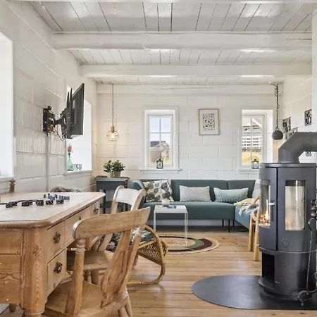 Holiday home 3 Bedroom Gorgeous In Blavand