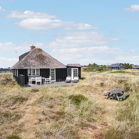 Holiday home 3 Bedroom Gorgeous In Blavand